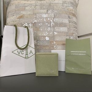 🤍VAN CLEEF & ARPELS🤍 Gift Bag Set